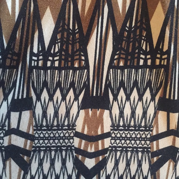 Patterned dress - Picture 3 of 3